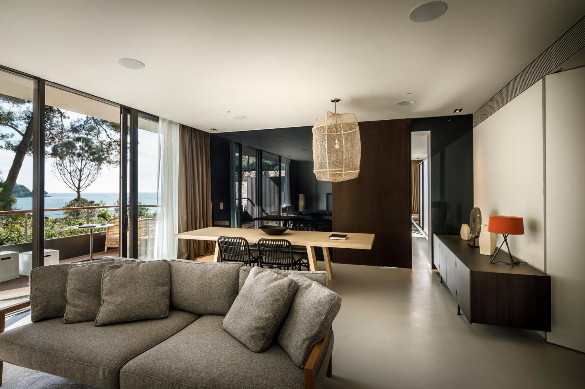 Grand Park Hotel Rovinj By Maistra Collection Camera foto The interior of a typical apartment