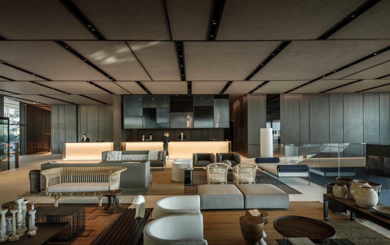 Grand Park Hotel Rovinj By Maistra Collection Esterno foto The lounge at the airport